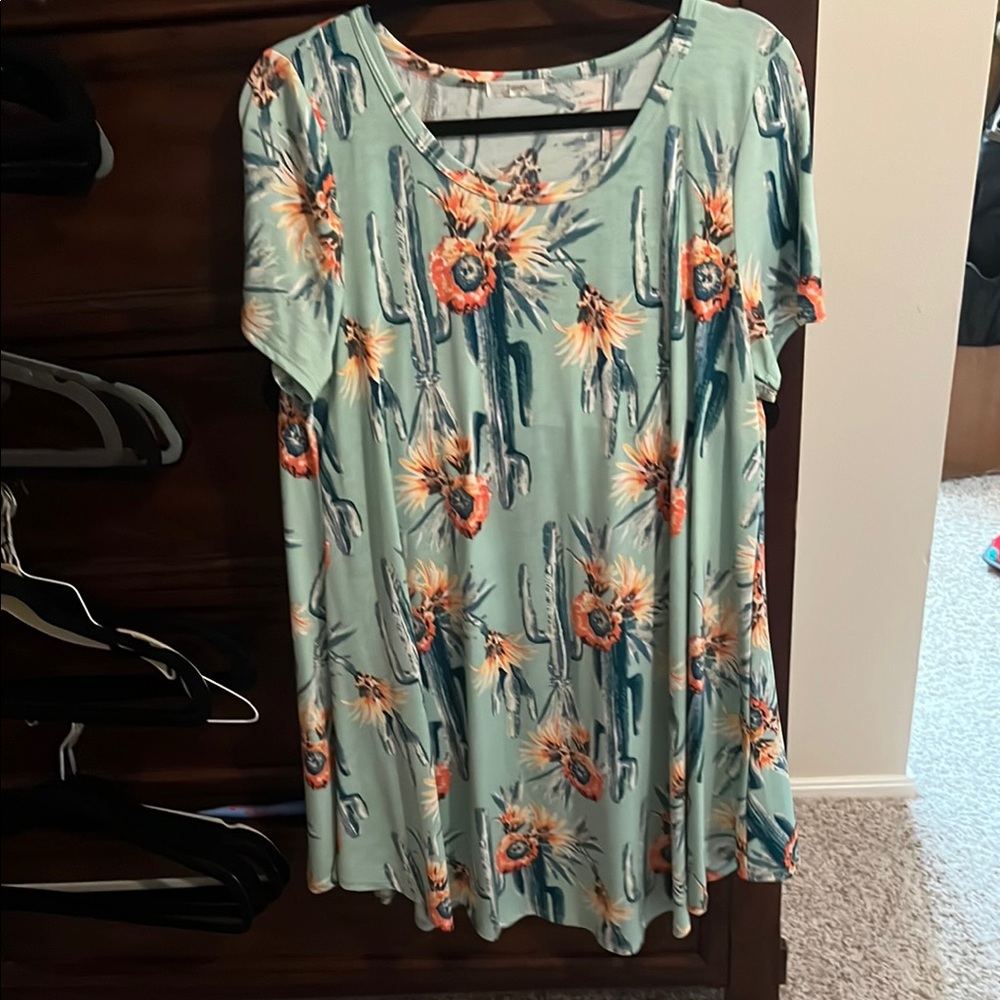 JODIFL Green and Orange Relaxed Mini Dress
